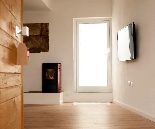 Marcela&joaquin Mountain House